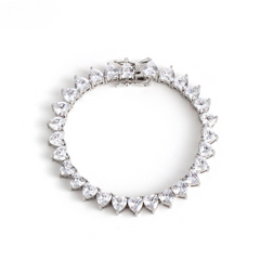 Forever Love Necklace and Bracelet Set Elegant Jewelry for Lasting Impressions