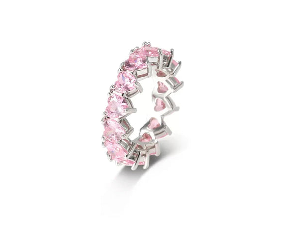 Queen of Hearts Eternity Band Royal Shine with a Bold Heart