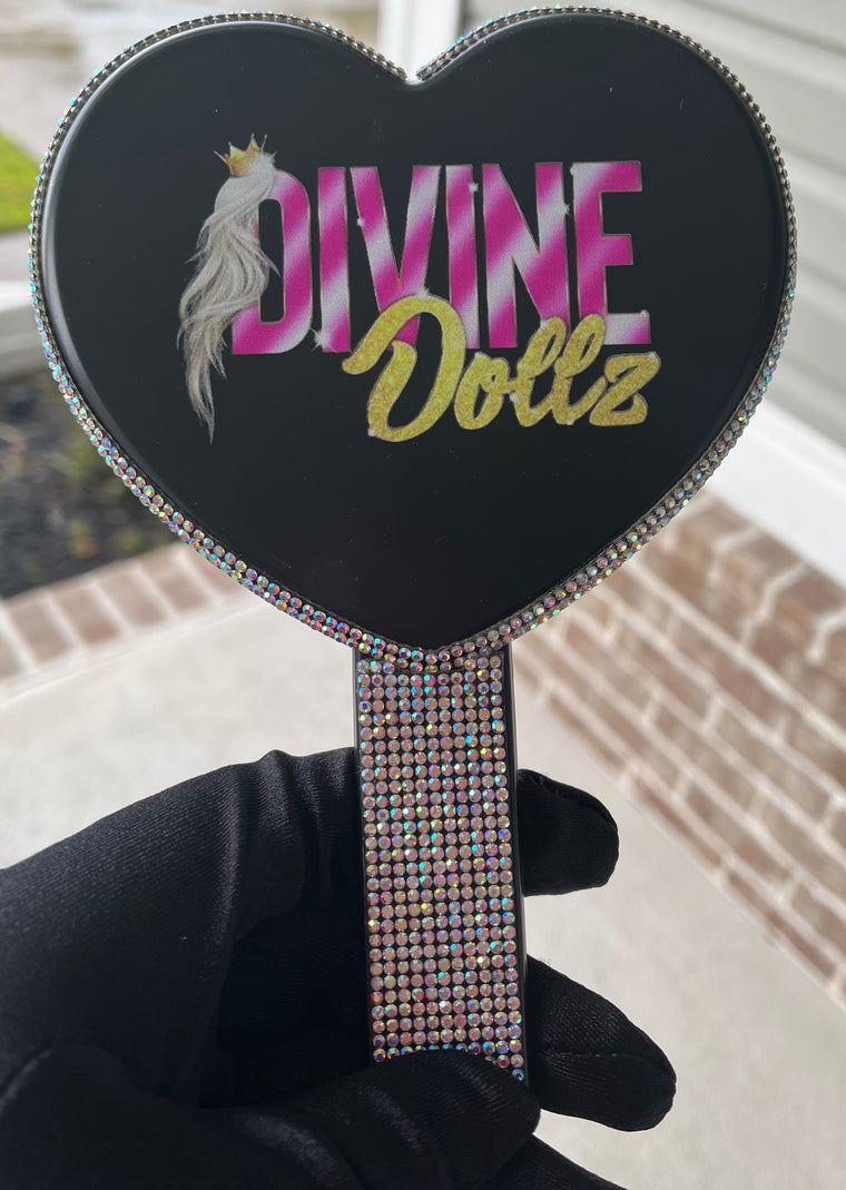 DOLLZ HEART MIRROR