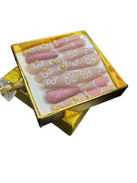 Divine Dollz Press On Nails Salon Style Glam at Home