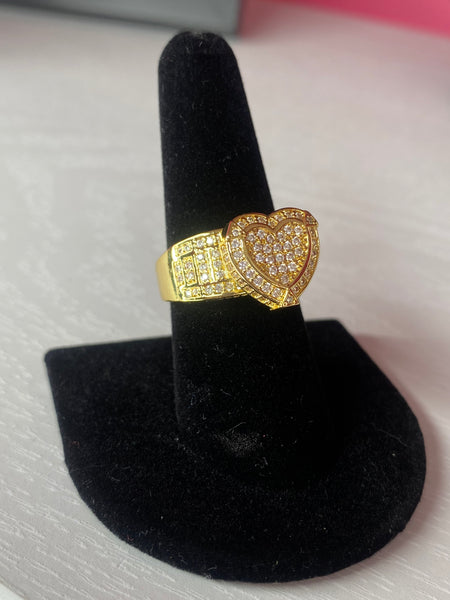 HEART RING